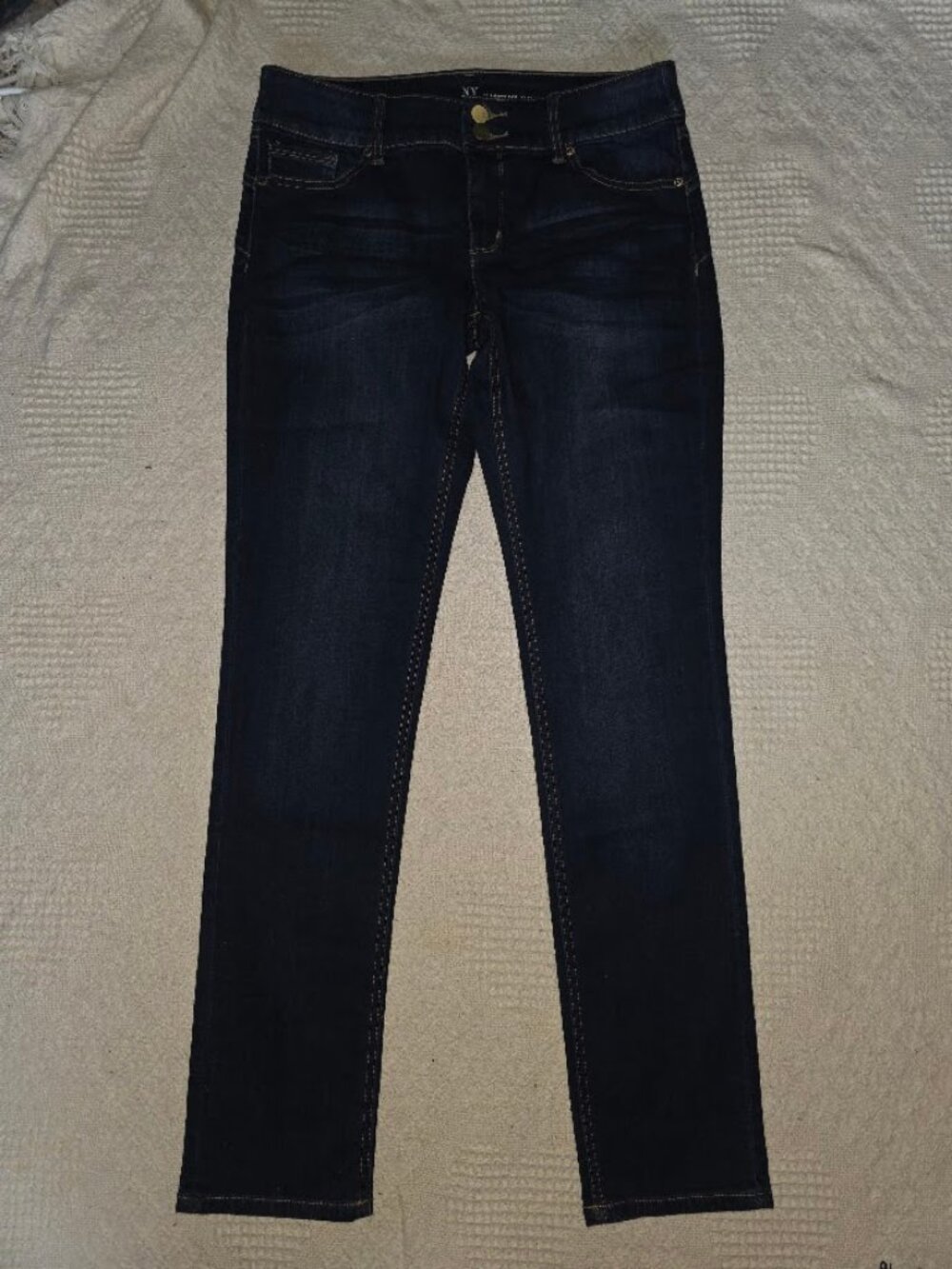 NY&C Curve Creator Skinny Jeans – Dark Wash – Size 8